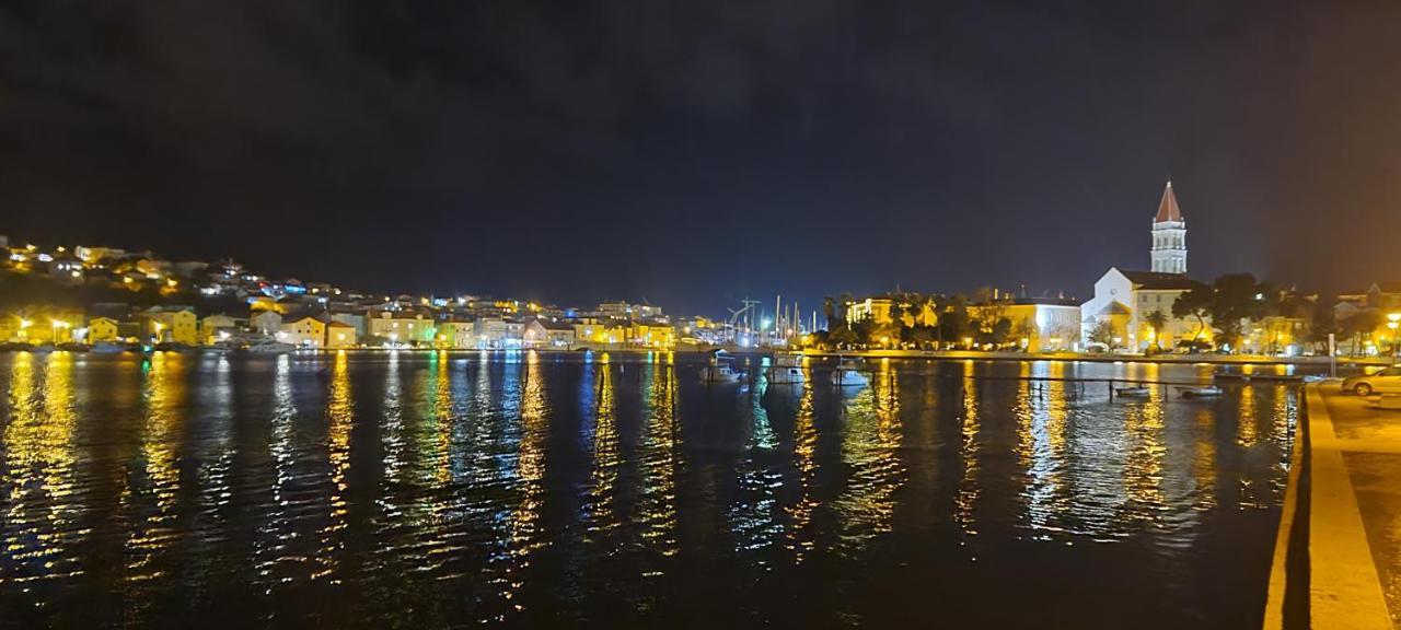 Penthouse Apartman Marcelina In Trogir Exteriér fotografie