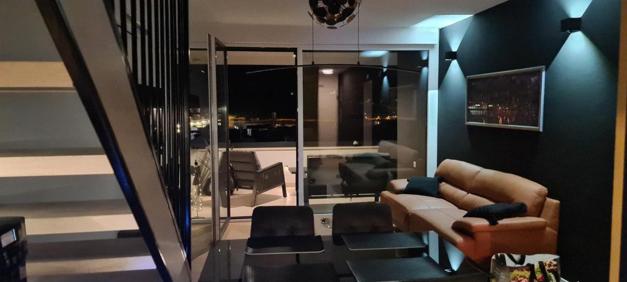 Penthouse Apartman Marcelina In Trogir Exteriér fotografie
