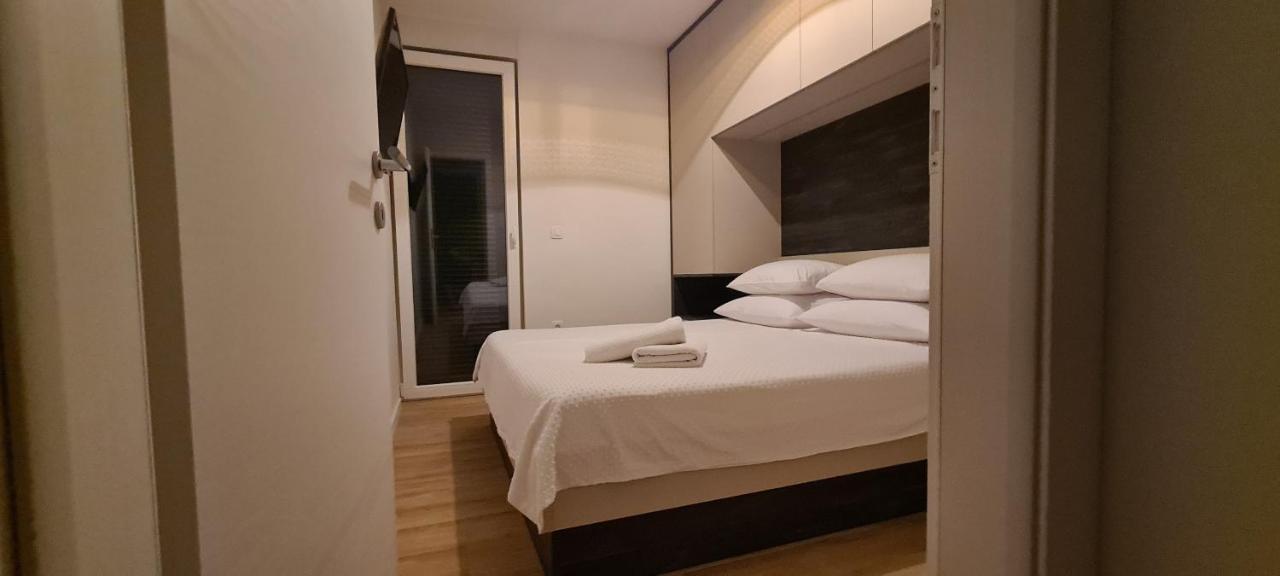 Penthouse Apartman Marcelina In Trogir Exteriér fotografie