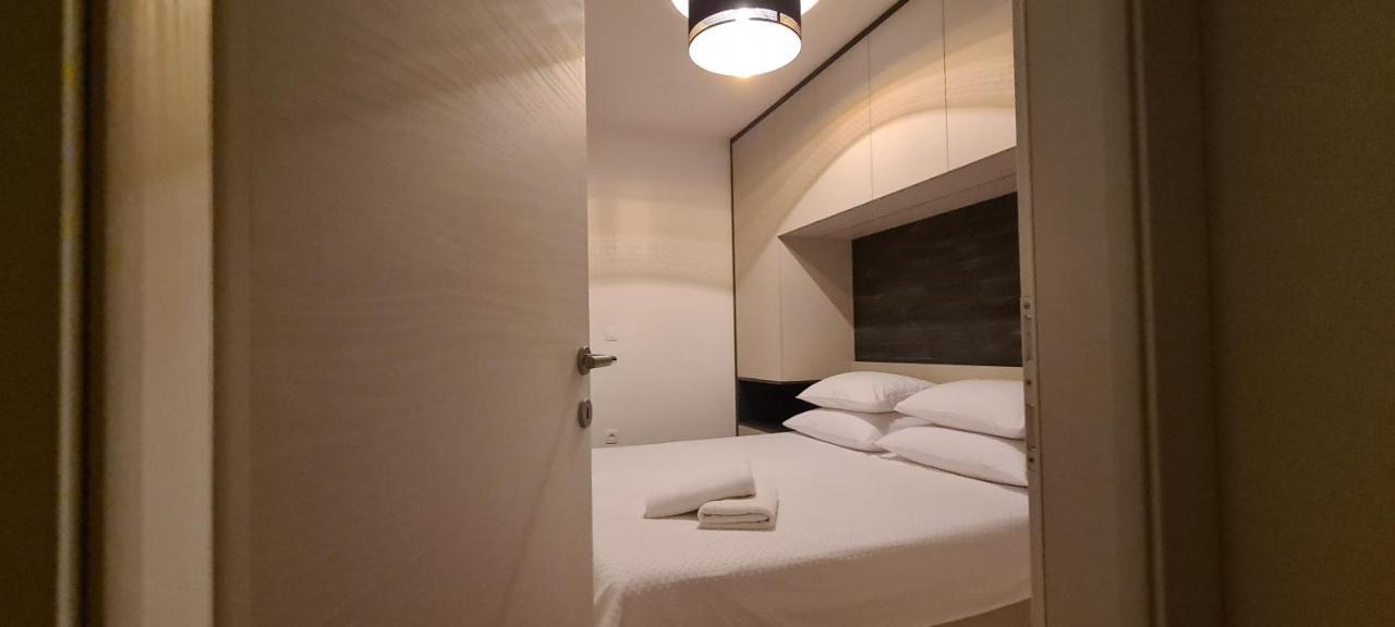 Penthouse Apartman Marcelina In Trogir Exteriér fotografie